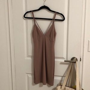 Windsor mini dress in mauve (never worn!)